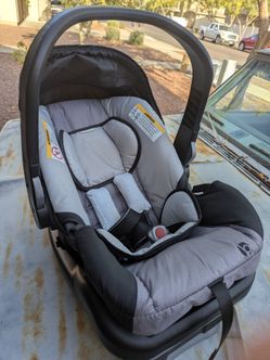 Infant car seat
