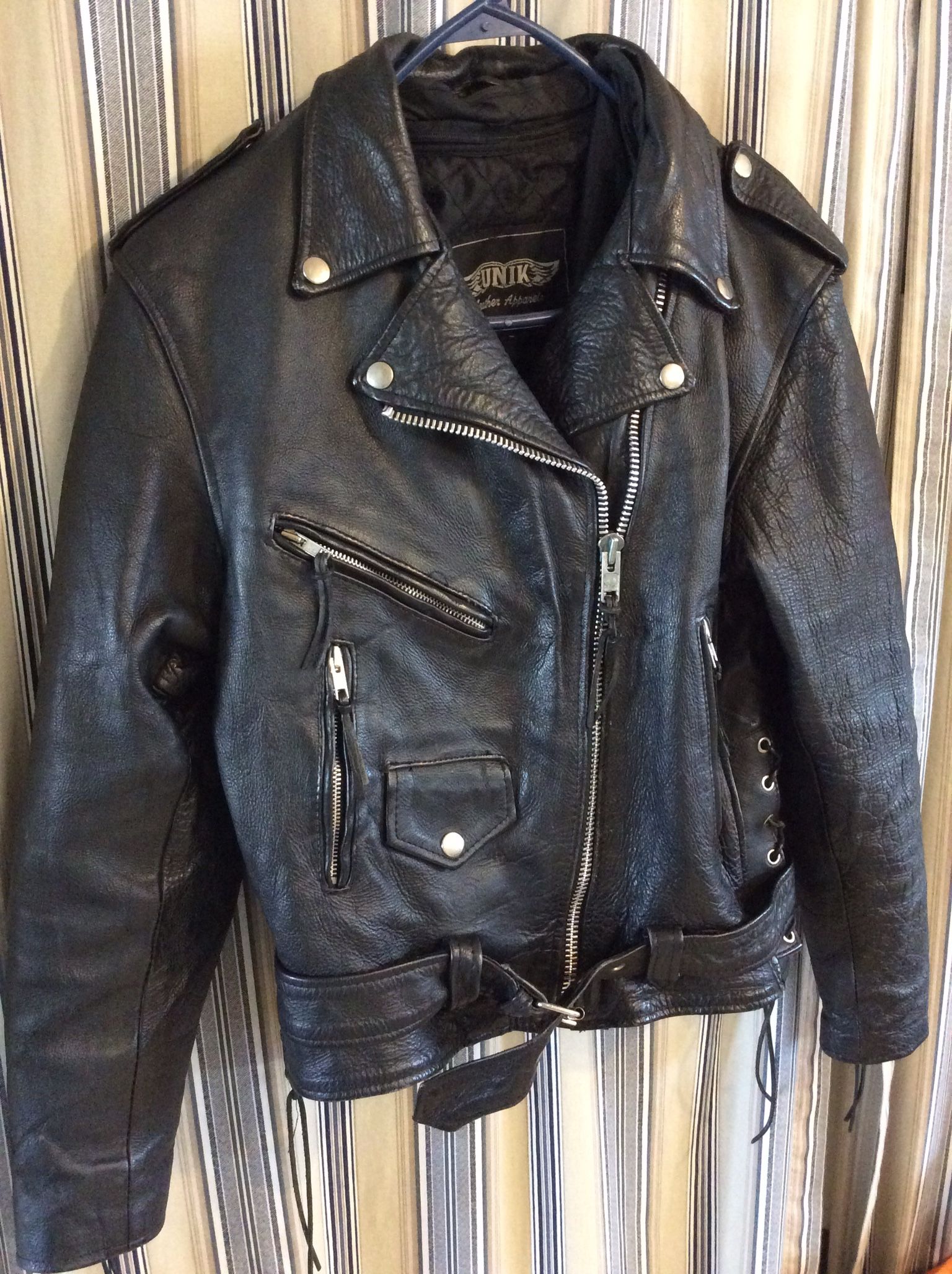LADIES Size 8, USED, Leather jacket with quilted removable liner, Unik Brand, meet at Exxon at 2428 E Lamar Alexander Parkway Maryville