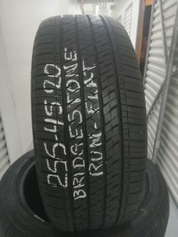 4 USED TIRES 255-45-20 BRIDGESTONE RUN FLAT 