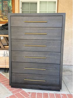 Modern 6-Drawer Tall Dresser – Dark Wood Finish – Excellent Condition (Dresser, Chest of Drawers, Bedroom Furniture, Storage Cabinet, Modern Furniture