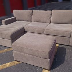 Free Delivery Today! Steam cleaned! Like New Gray Sectional Couch With Ottoman.  Modular! All Pieces Move. Creates Bed. No Stains 
