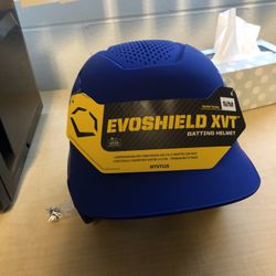 Brand new S/M Evoshield XVT batting helmet