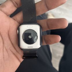 Apple Watch SE 41mm (UNLOCKED+CELLULAR)