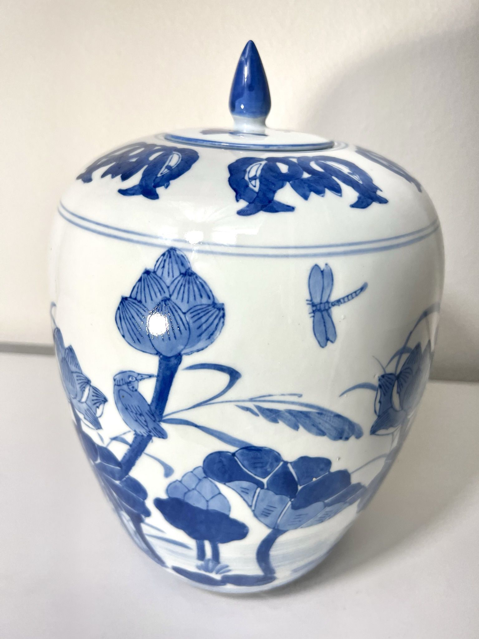 Vintage Large 12" Chinese Blue And White Porcelain Ginger Jar Vase