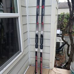 Fischer BCX Europa 99 Crown 180cm Cross Country Skis With Rossignol NNN Bindings