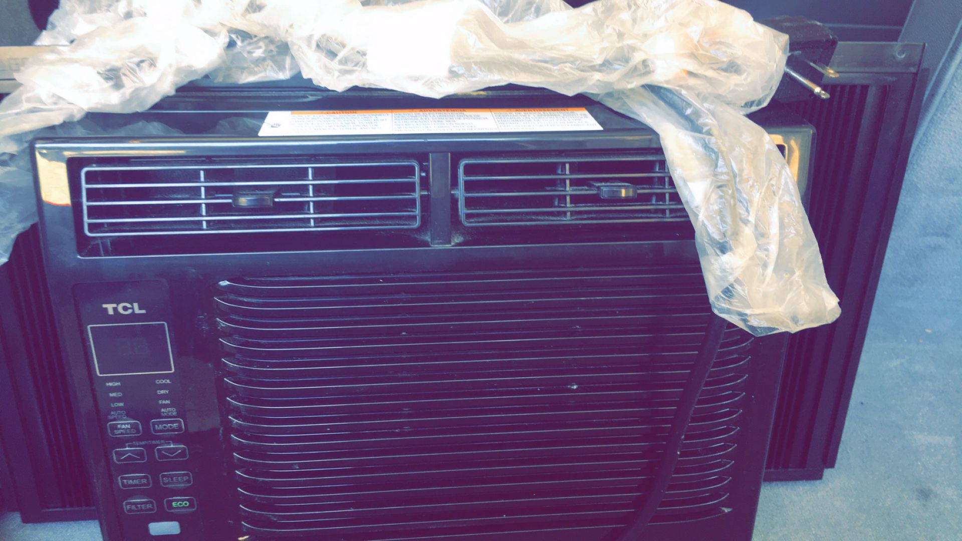 Brand New Window A/C & Heater with Remote