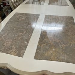 Dining room table 6 chairs