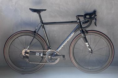 Cannondale CAAD10 56cm Ultegra NEW Carbon Wheels NEW Tires Race Ready