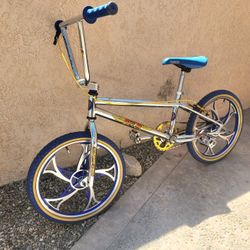 GT Mach One Excellent Condition 100% CRO-MO
