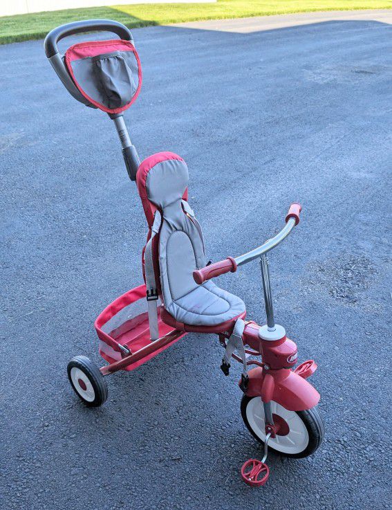 Radio Flyer Tricycle 3 in-1