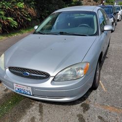 2002 Ford Taurus