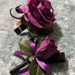Corsage and Boutonniere Set: Artificial Roses 