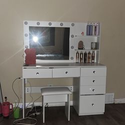 Brand New-Still in box White Wooden Vanity