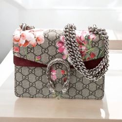 Gucci GG Supreme Dionysus Mini Shoulder Bag