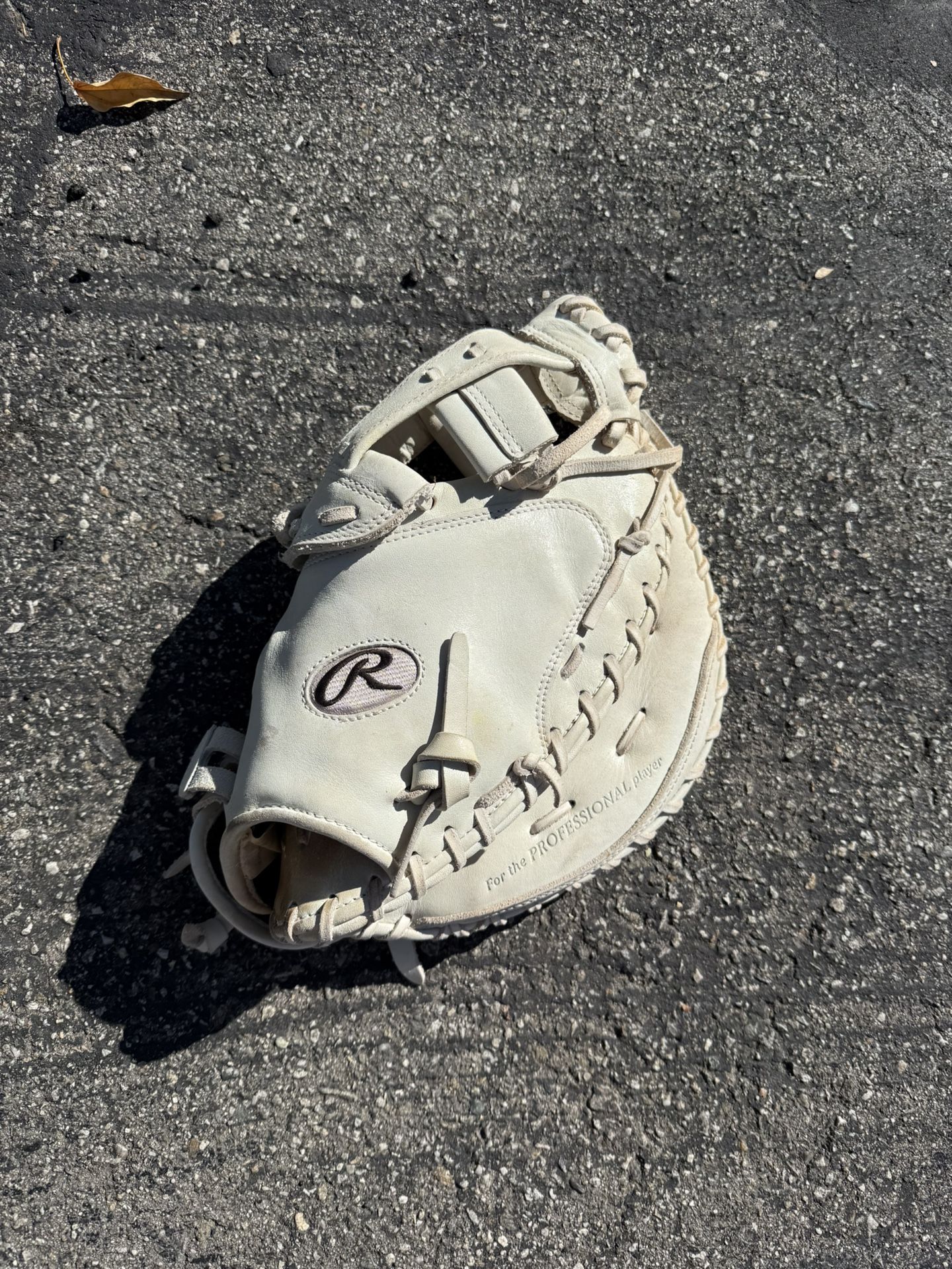 Rawlings 34” Liberty Catchers Mitt