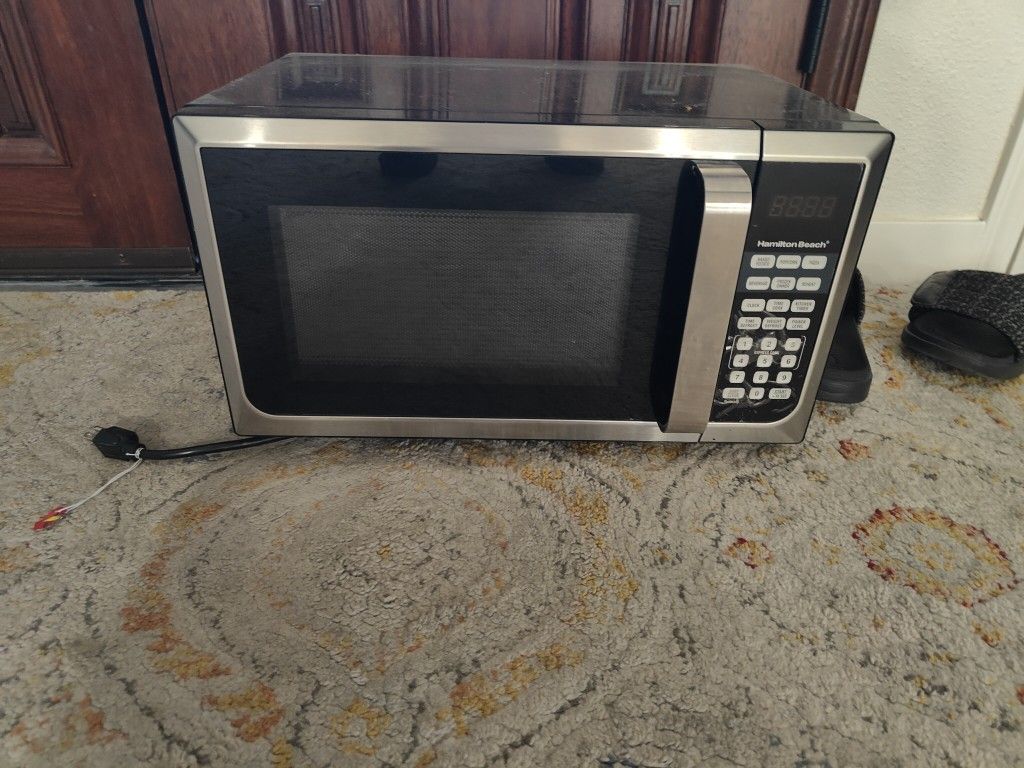 Free Microwave 