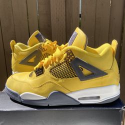 Jordan 4s