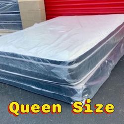 NEW Mattress Queen Size Pillowtop With Box Spring // Offer  🚚