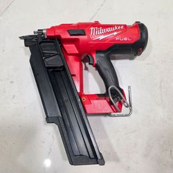 Milwaukee
M18 FUEL 3-1/2 in. 18-Volt 21-Degree Lithium-Ion Brushless Cordless Framing Nailer (Tool-Only)