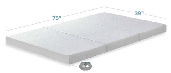 Foldable twin mattress