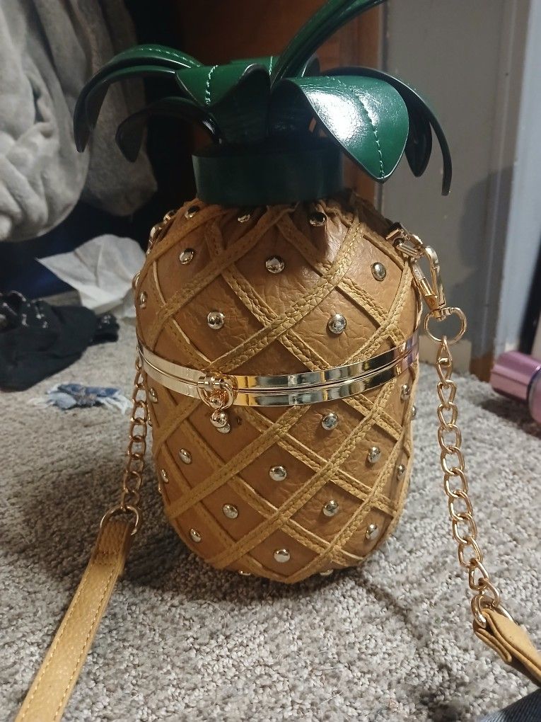 Pineapple Purse