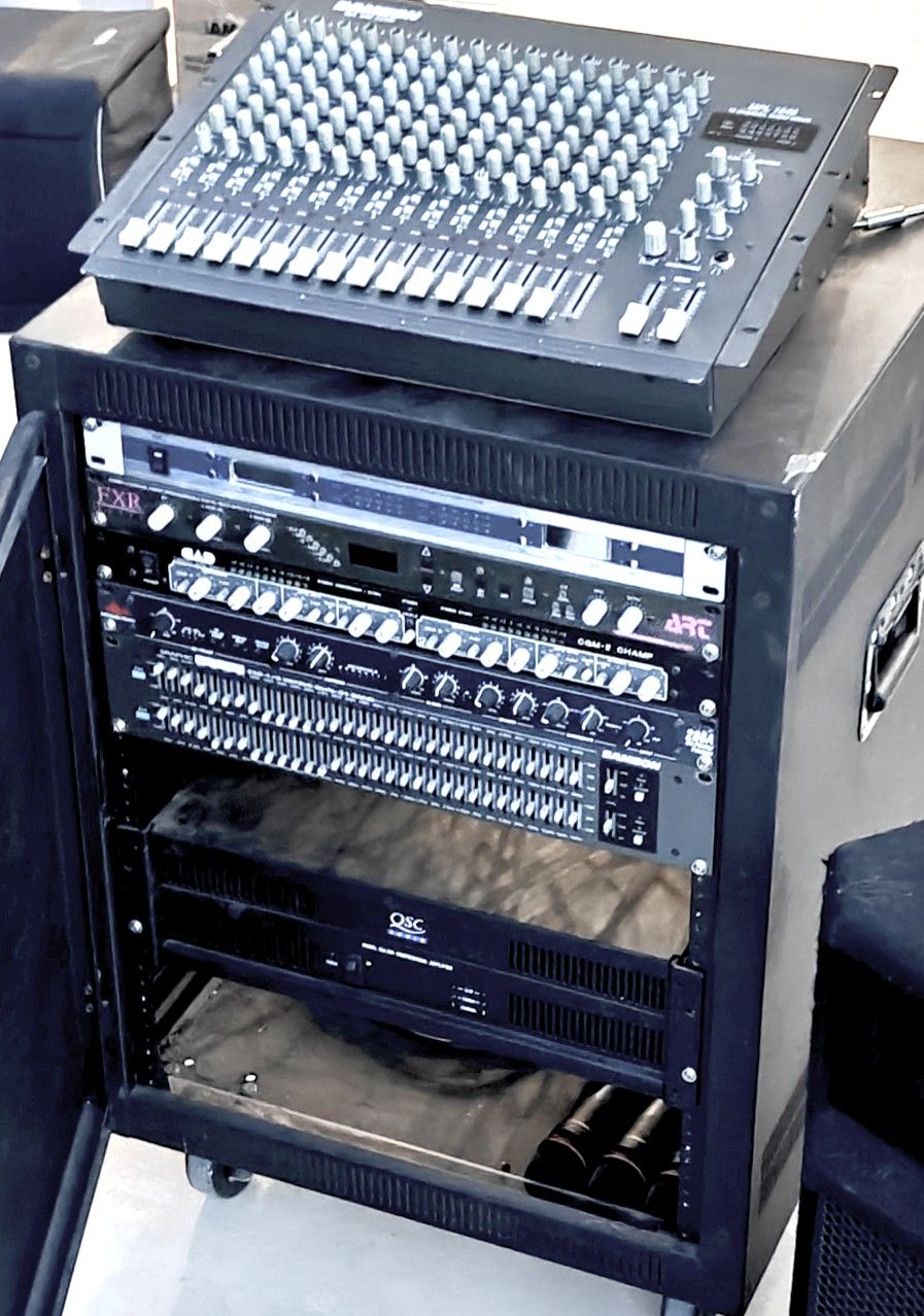 Old School Turn Key PA, Gig, or DJ System, With Amps, Mixer, Speakers And A Lot More
