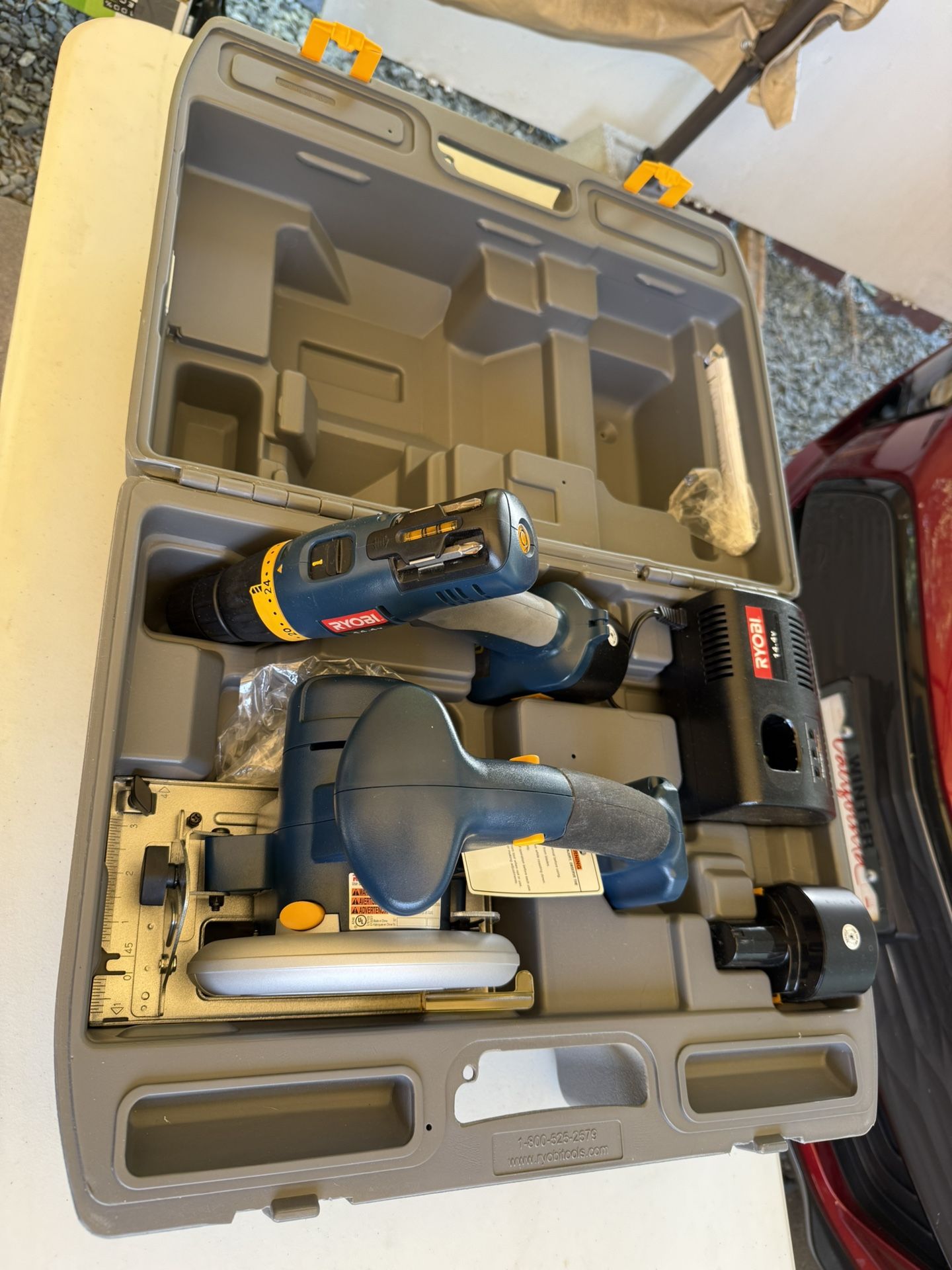 New Ryobi Drill & Circular Saw Set with 2 batteries and charger.