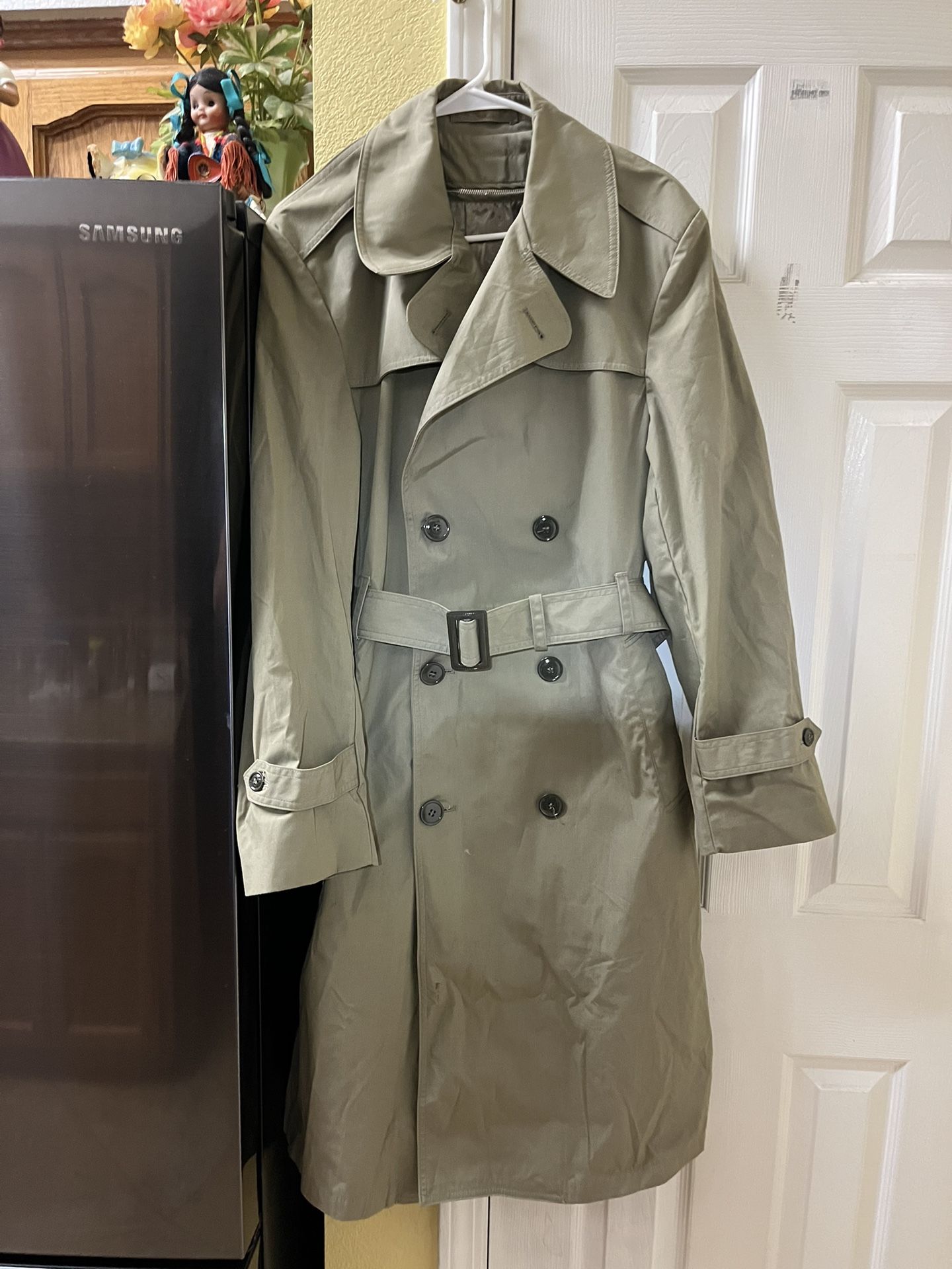 $35 Marine Trench Coat/Rain Coat Size 38R