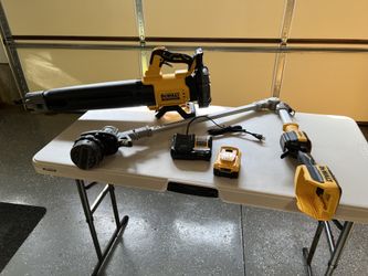 Dewalt 20V MAX Cordless Battery Powered String Trimmer /Blower Combo w (1) 4 Ah Battery & Charger