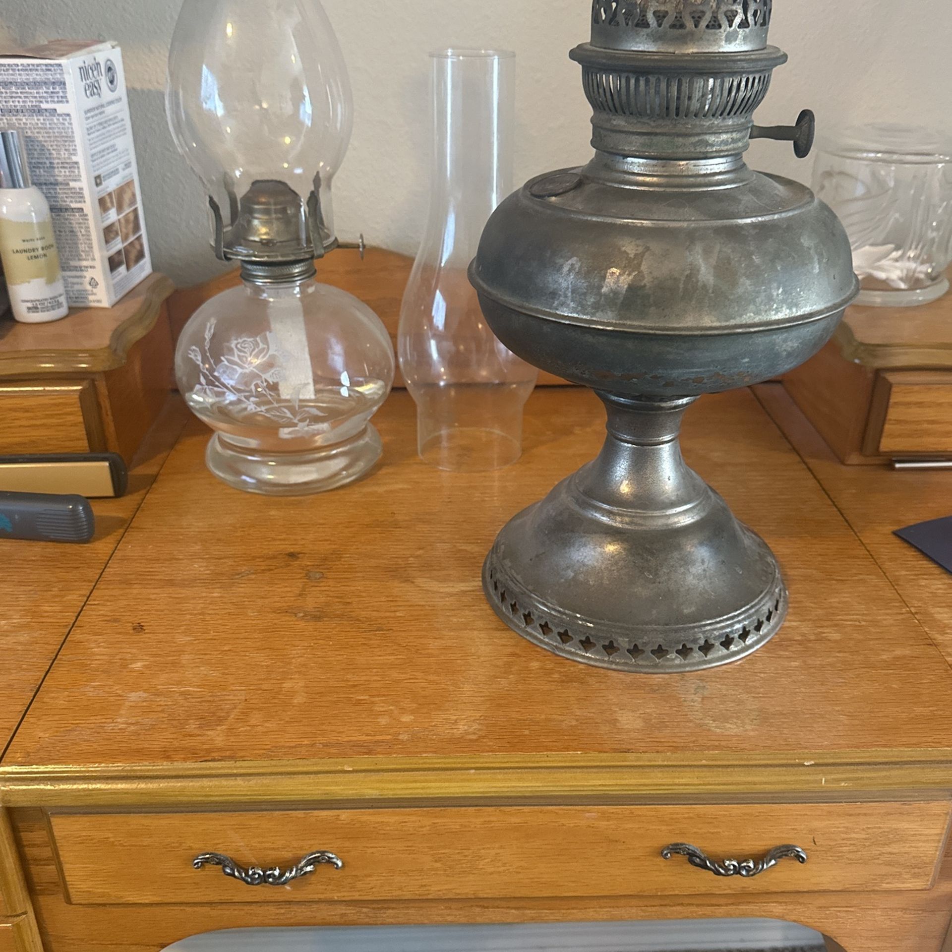Rayo Antique/vintage Kerosene oil lamp and one modern one