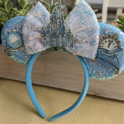 Disney Cinderella Castle Mickey Ears 