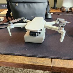 DJI Mini 2 Fly More Combo