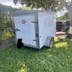 Enclosed Trailer 5x8 