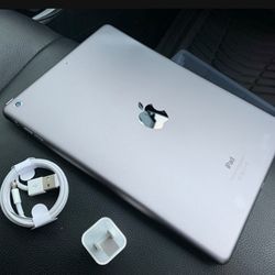 iPad Air 1, Wi-Fi Internet Access,  ICloud UNLOCKED,  Excellent Condition 