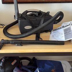 ORECK XL Vacuum. BB 1200 Series