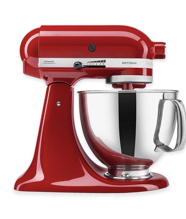 Classic red kitchenaid 4.5 qt mixer originally 370$ for Sale in Los