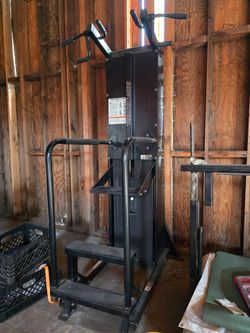 Body Masters assisted dip / pull up commercial gym equipment exercise fitness weight machine