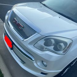 2011 GMC Acadia