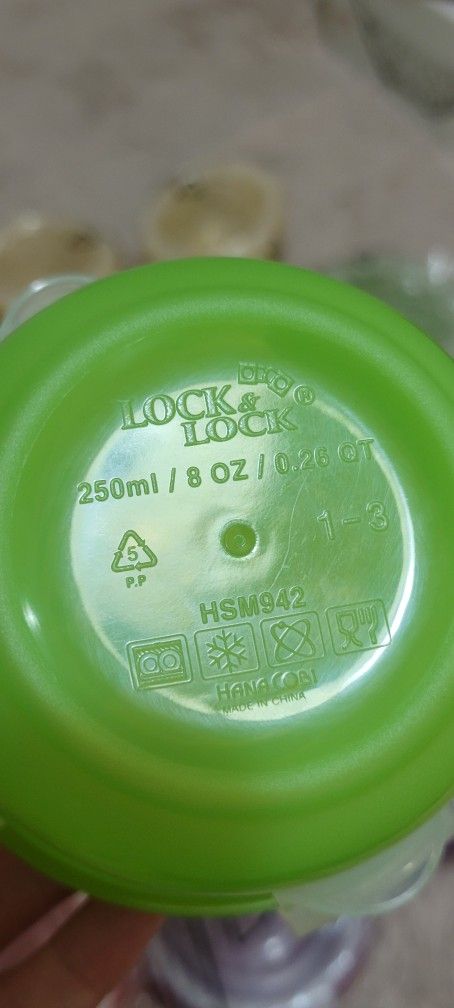 8oz Containers Lock And Lock Brand 