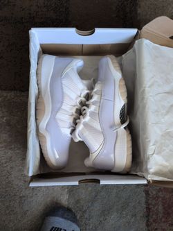 Jordan 11s