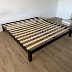 King Mattress Platform