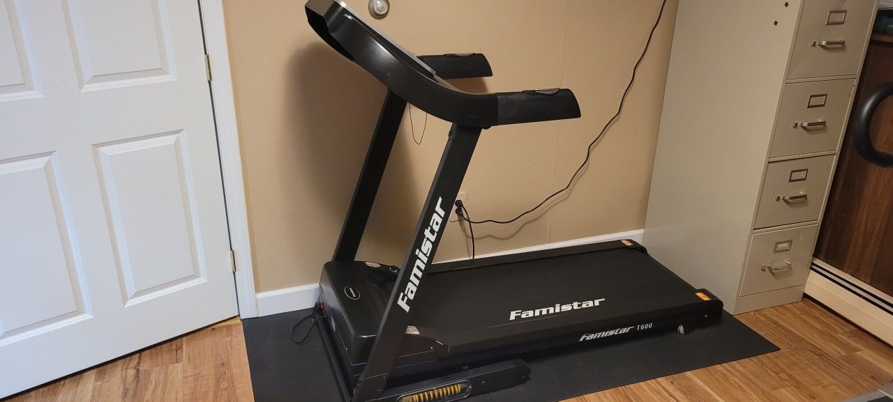 Famistar Treadmill 