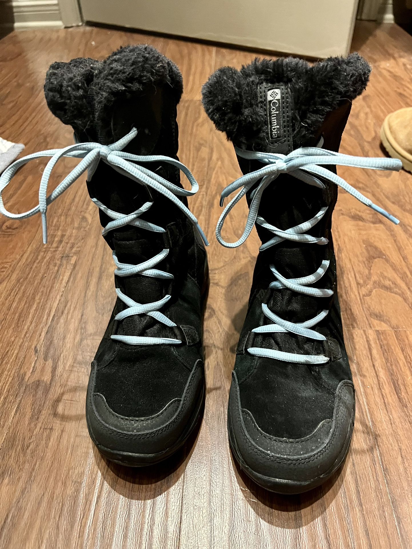 Columbia Ice Maiden II Snow Boots - Worn 1 Time