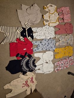 30 outfits- twin baby girl clothes bundle-nb-0/3months
