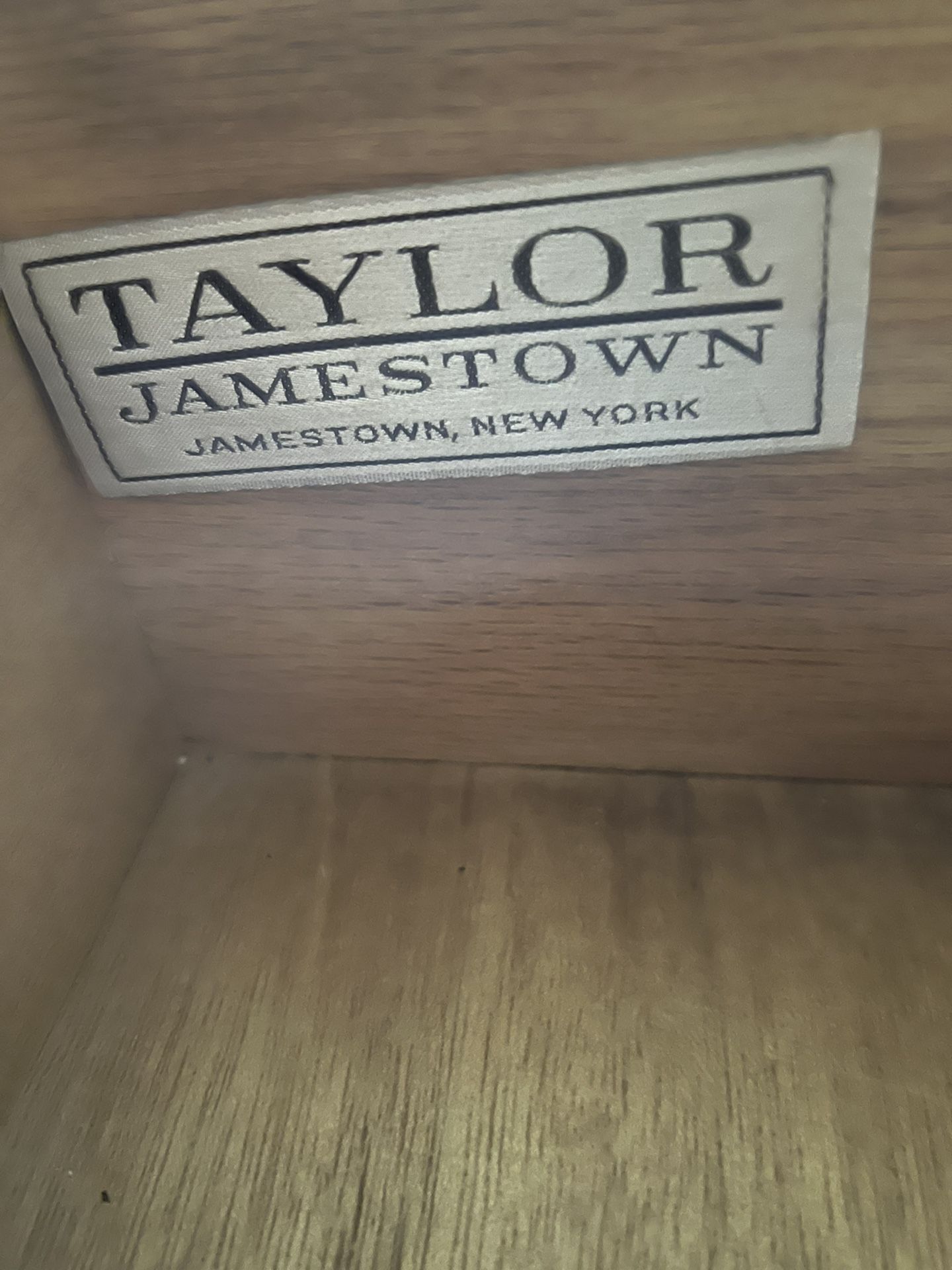 Bedroom Suite Taylor Jamestown Brand