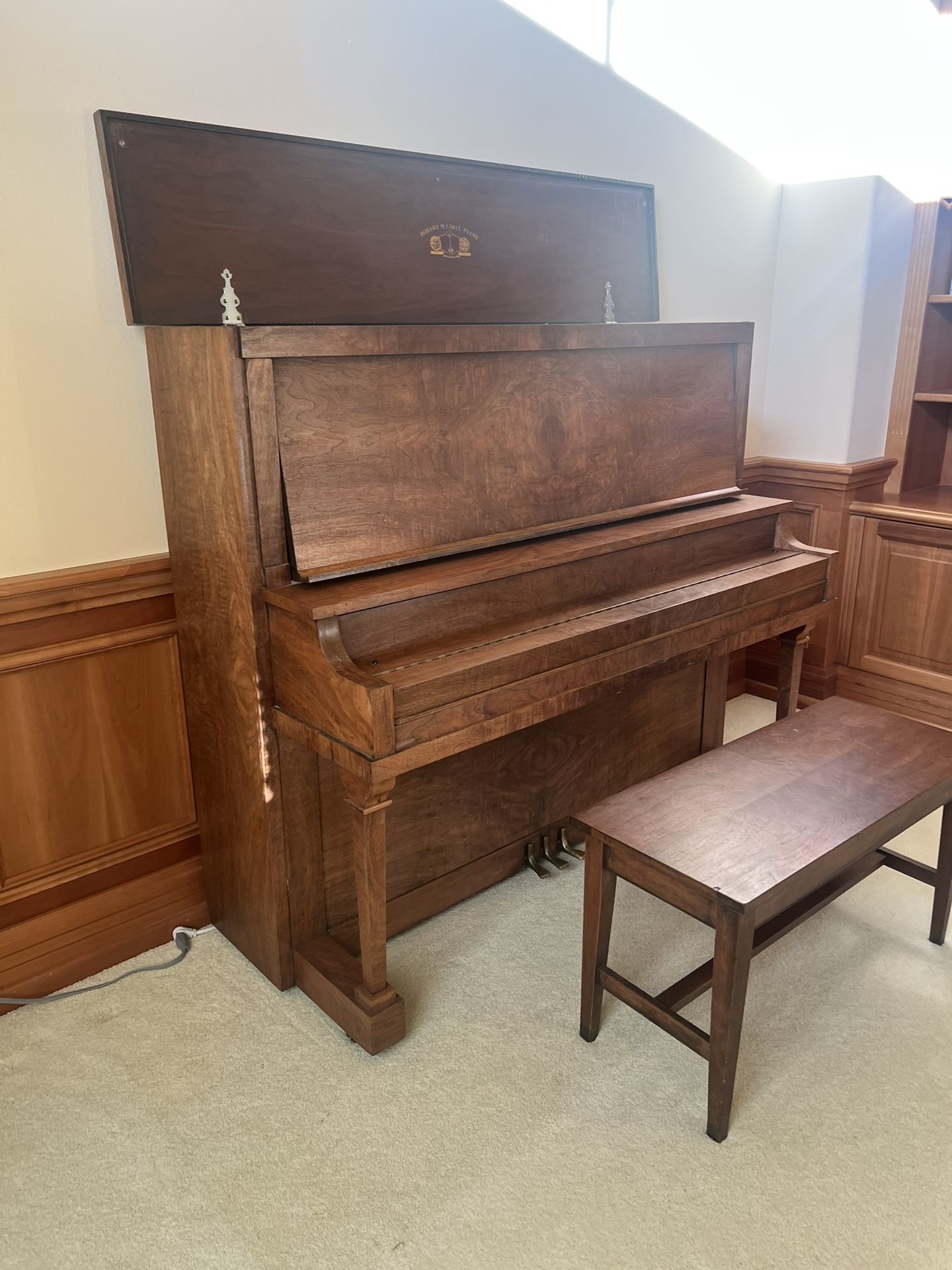 Hobart M. Cable Piano