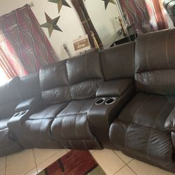 Sectional Leather Sofas & Recliner 