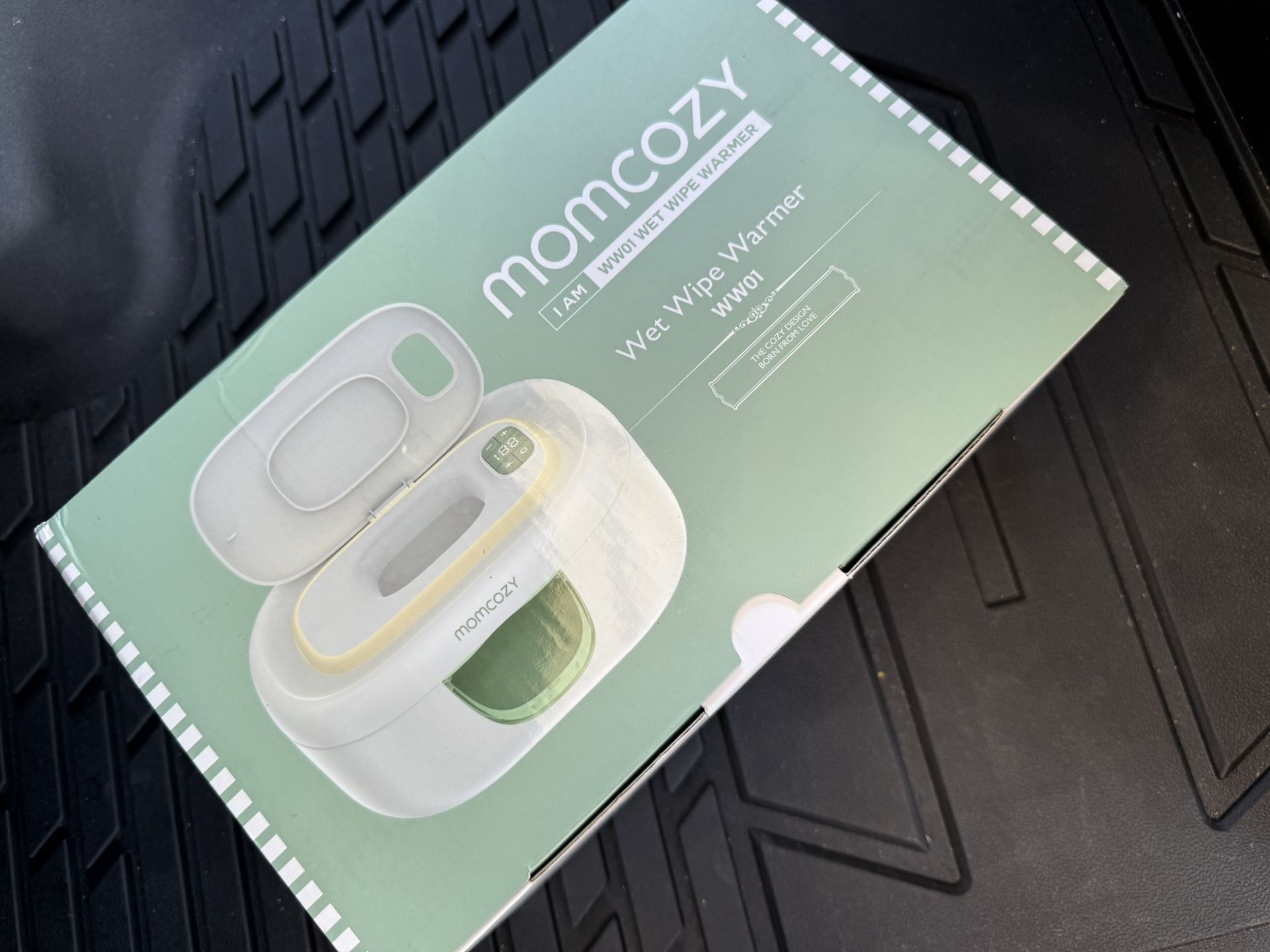 momcozy Wipe warmer