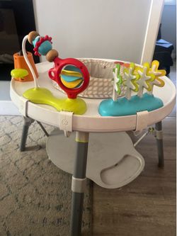 Skip Hop Activity Center