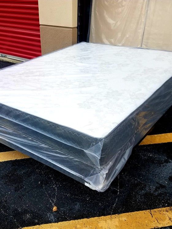 NEW QUEEN SIZE - MATTRESS AND BOX SPRING--2PCS.